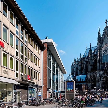 Ibis Hotel Koeln Am Dom Exterior foto